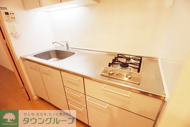 キッチン　お部屋探しは株式会社　タウンハウジング　までお気軽にお問合…