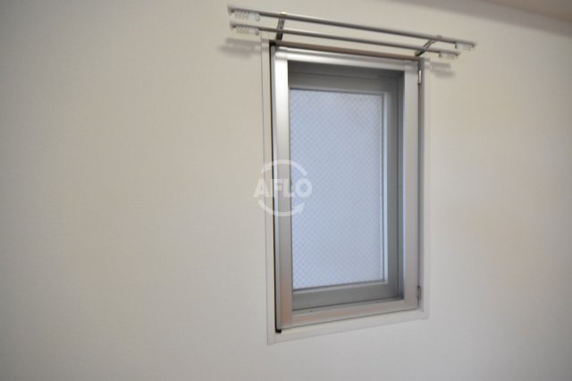 その他部屋・スペース　フォレストガーデン天満橋I　窓