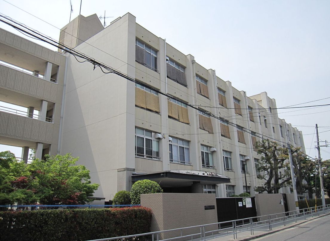 中学校　今市中学校（中学校）まで1593m