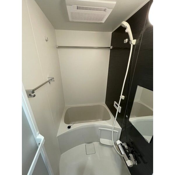 バス・シャワールーム　掲載写真・動画は同物件内別号室になります