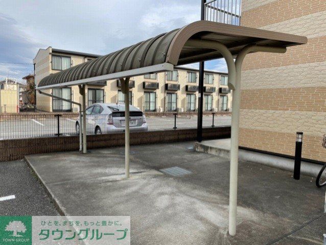 その他　屋根付き駐輪場