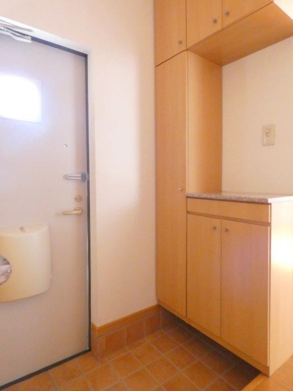 玄関　図面と現状に相違がある場合には現状を優先