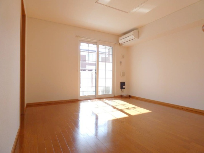 居室・リビング　図面と現状に相違がある場合には現状を優先