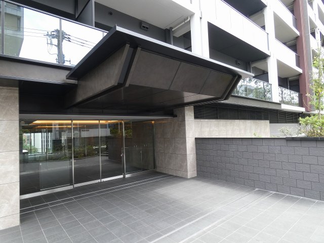 エントランス　毎日通るエントランスはこのようになっています