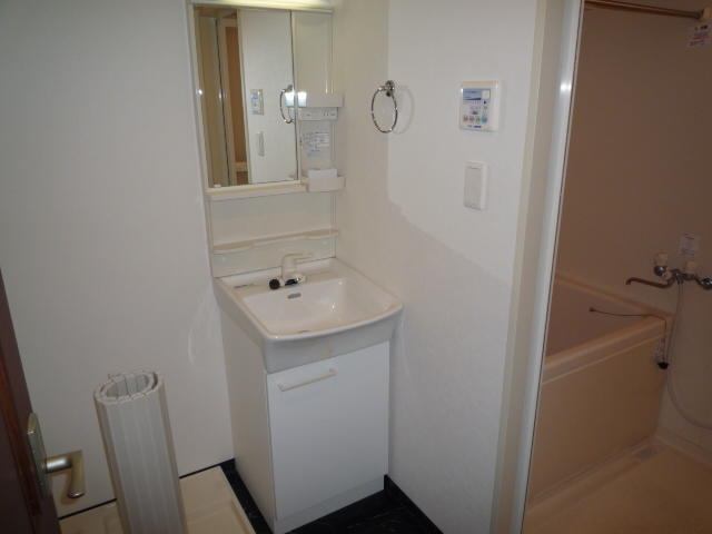 洗面設備　洗面化粧台