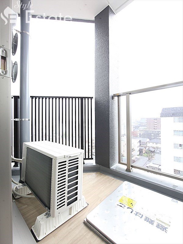 バルコニー　バルコニー