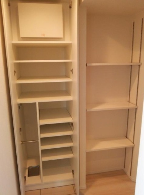 玄関　玄関収納