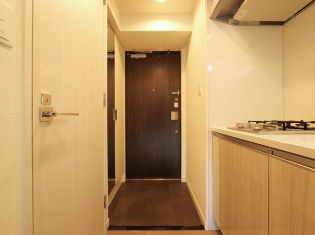 玄関　収納もある玄関です