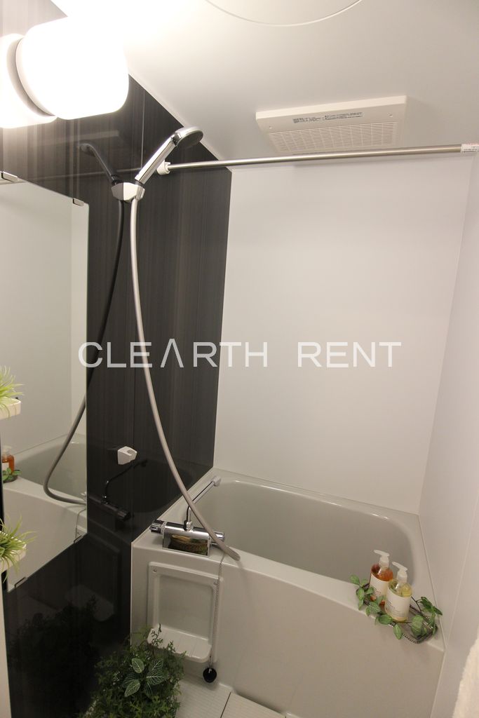 バス・シャワールーム　清潔感のあるバスルーム☆浴室乾燥機付き