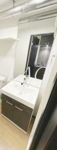 洗面設備　独立洗面台です。