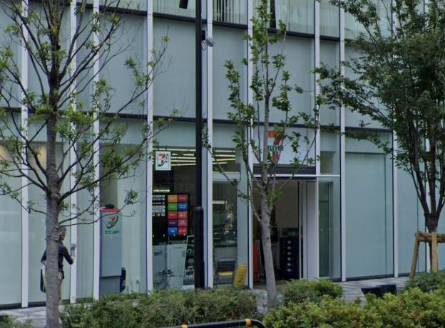 コンビニ　セブンイレブン 目黒セントラルスクエア店（コンビニ）まで234m