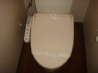 トイレ　シャワー付トイレ