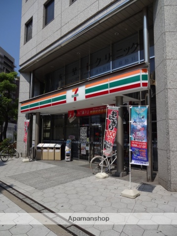 コンビニ　セブンイレブン（コンビニ）まで275m