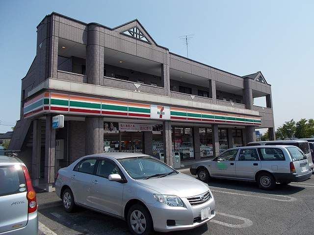コンビニ　佐野日本大学短期大学前店（コンビニ）まで550m