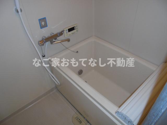バス・シャワールーム　※別号室の写真です