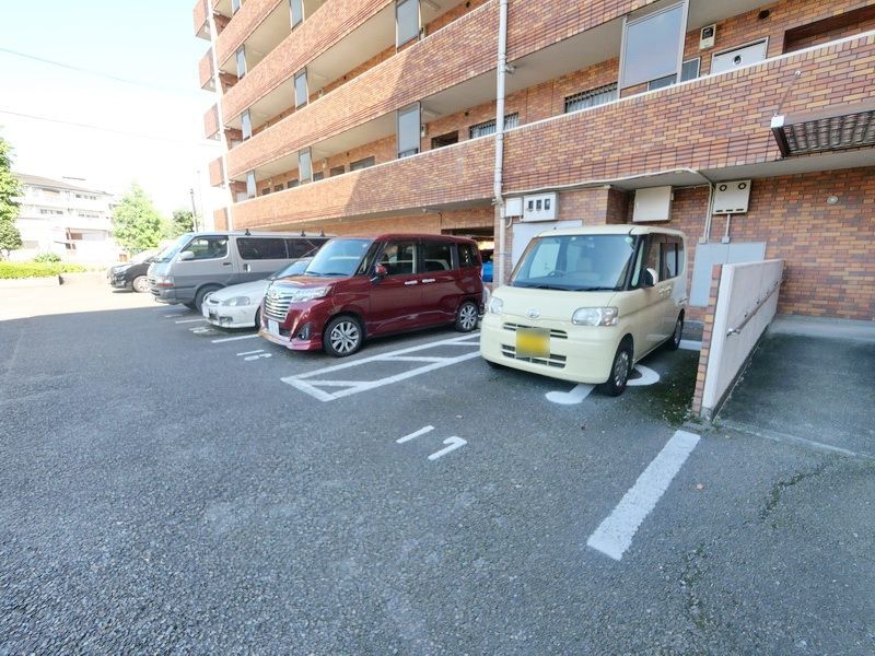 駐車場　★お部屋探しはタウンハウジング稲田堤店まで★