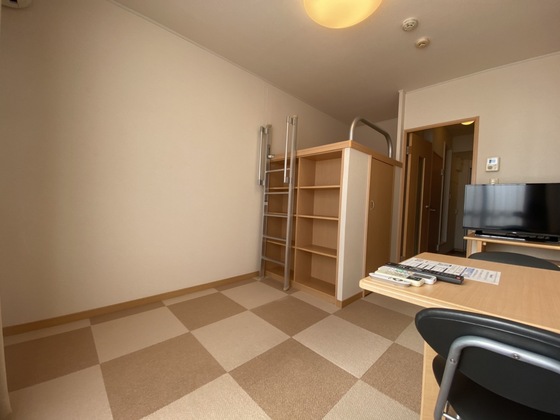 居室・リビング　※別部屋の写真です
