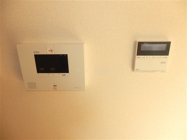 セキュリティ　ＴＶモニターホン・追い焚き機能付き浴室リモコン