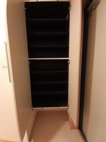 その他設備　シューズボックス