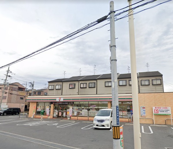 コンビニ　セブンイレブン寝屋川中神田町店（コンビニ）まで1229m