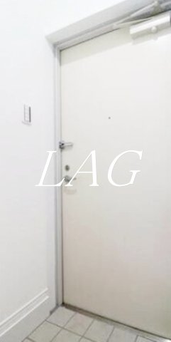 玄関　玄関です。