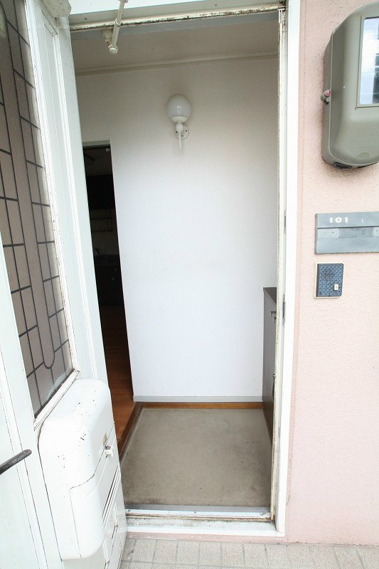 玄関　※他部屋参照、現況優先