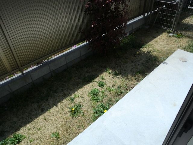 庭　★南向きの日当たり良好なテラスです★