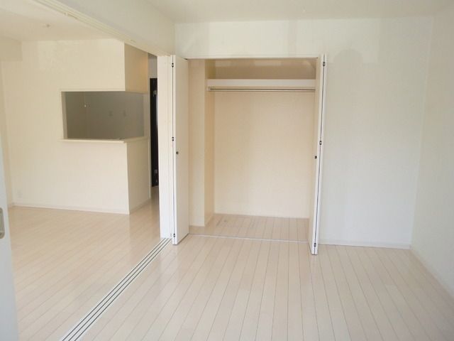 収納　★収納はクローゼットタイプです★