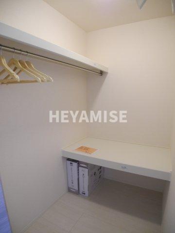 収納　※同間取りのモデルルームの写真です※