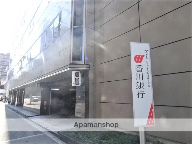 銀行　（株）香川銀行／大阪北支店（銀行）まで212m