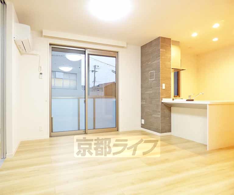 居室・リビング　広々しています。
