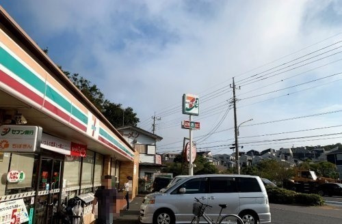 コンビニ　セブンイレブン 千葉園生町南店（コンビニ）まで380m