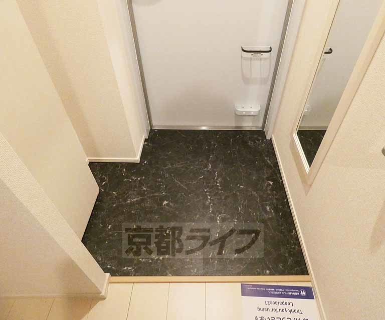 玄関　スペースが広いです