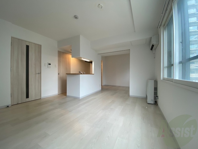 居室・リビング　広くてキレイなお部屋が広がっていて、充実した生活が送れそう。