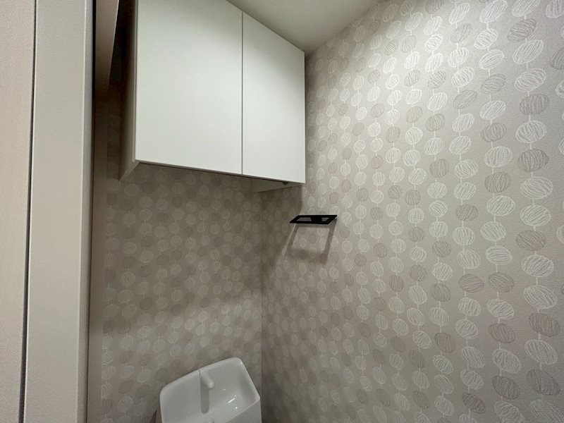 トイレ　トイレ収納101号室の写真です