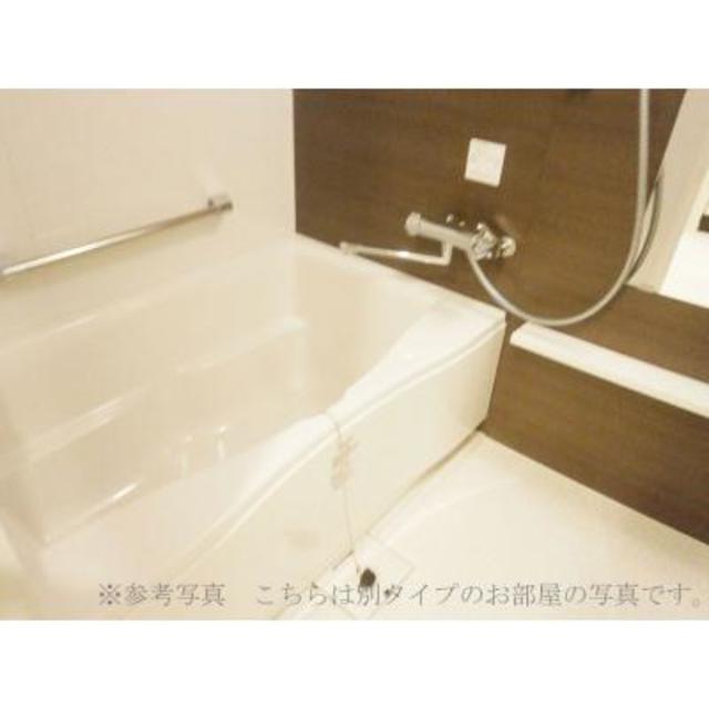 バス・シャワールーム　※写真は同タイプ住戸です。