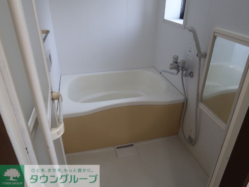 バス・シャワールーム　※別部屋参考写真となります
