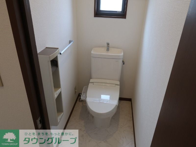 トイレ　※別部屋参考写真となります