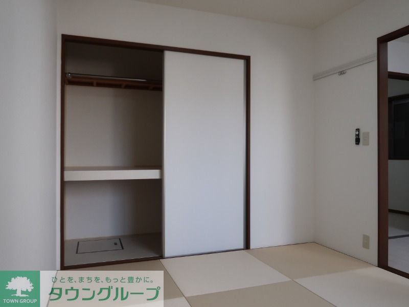 収納　※別部屋参考写真となります