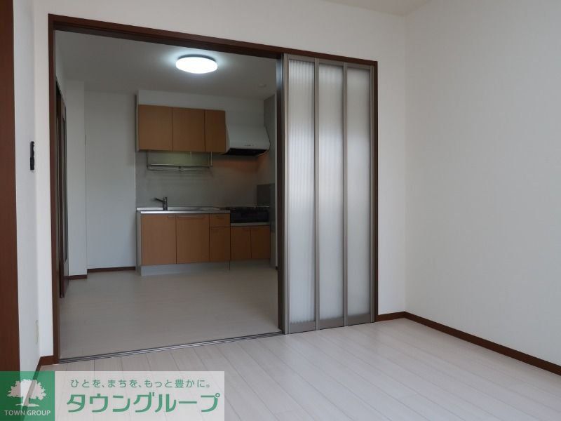 居室・リビング　※別部屋参考写真となります