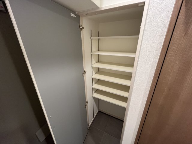 玄関　アビターレ大宮