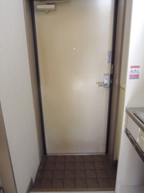 玄関　別部屋参照