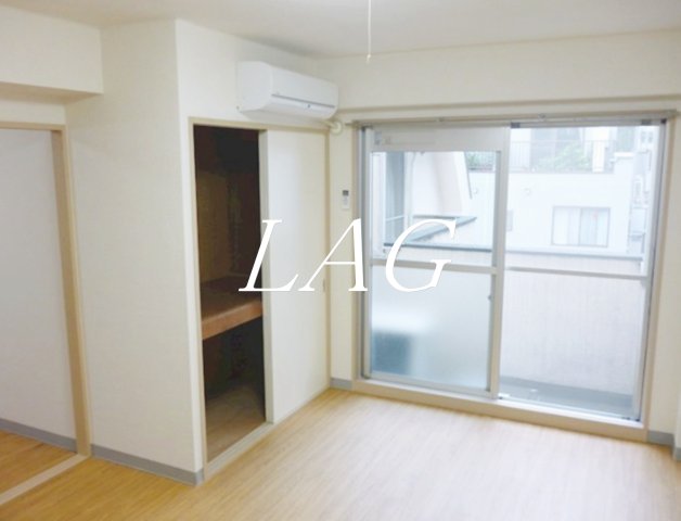 居室・リビング　洋室のお部屋です。