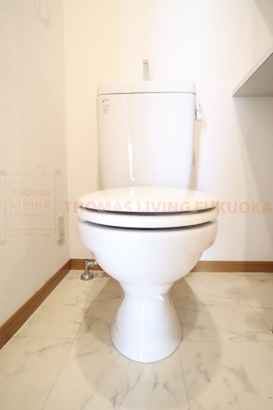 トイレ　※別号室参考写真