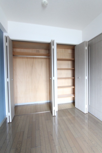 収納　※他の部屋の写真です