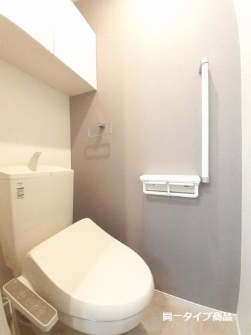 トイレ　コンパクトで使いやすいトイレです