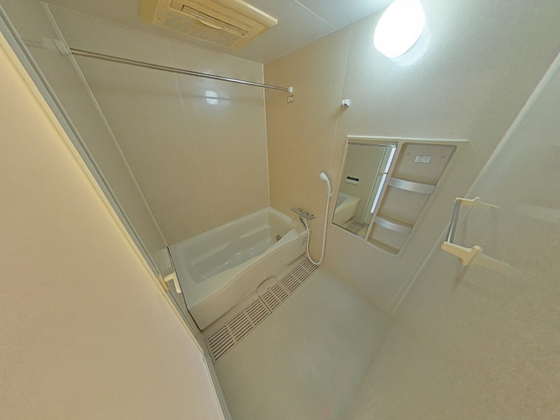 バス・シャワールーム　※別部屋の写真です