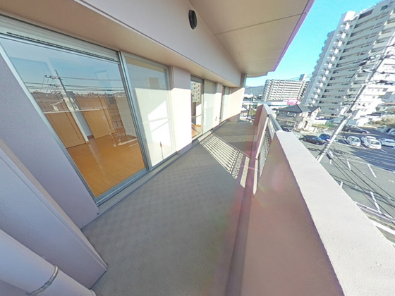 バルコニー　※別部屋の写真です
