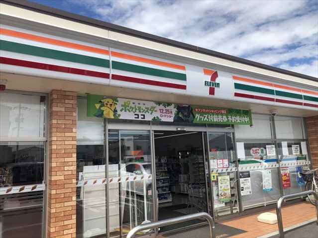 コンビニ　セブンイレブン西市店（コンビニ）まで794m