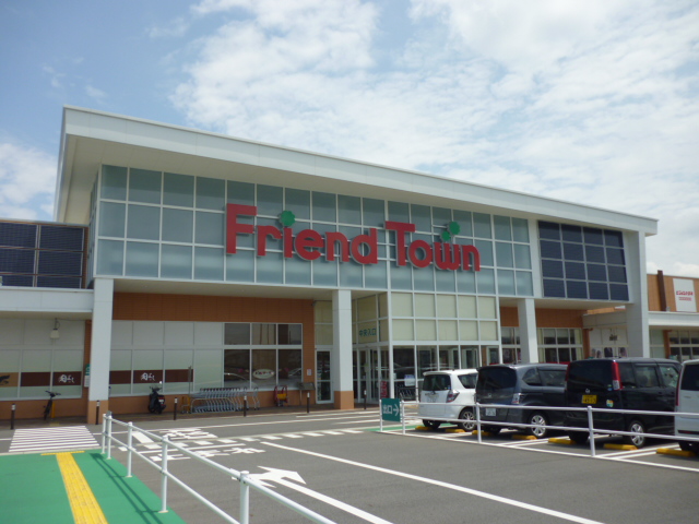 ショッピングセンター　フレンドタウン瀬田川（ショッピングセンター）まで690m
